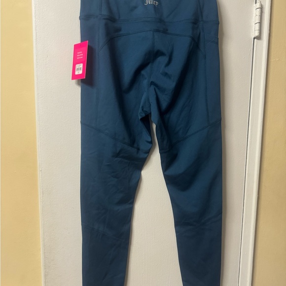Brand new juicy couture leggings, and zip up sweater. Stretchy fabric - Picture 2 of 5